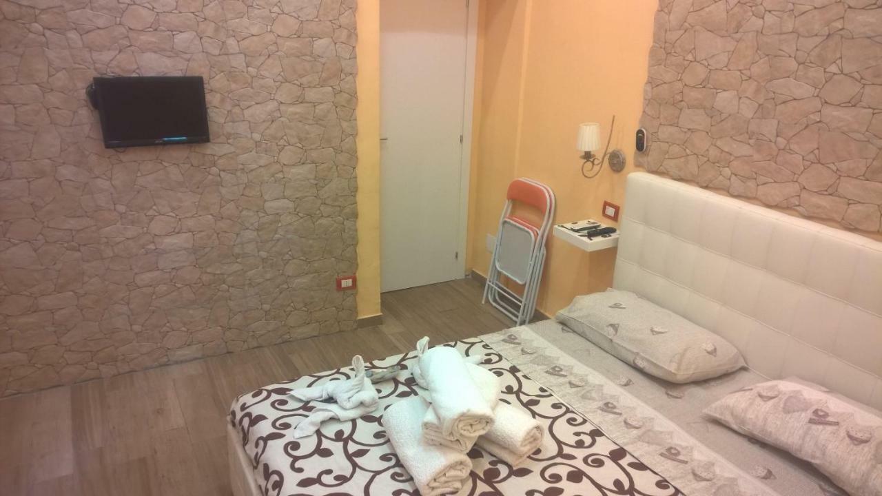 B&B Simy Неаполь Экстерьер фото
