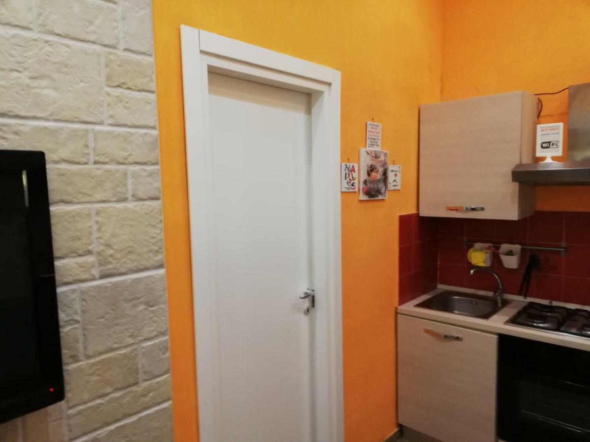 B&B Simy Неаполь Экстерьер фото